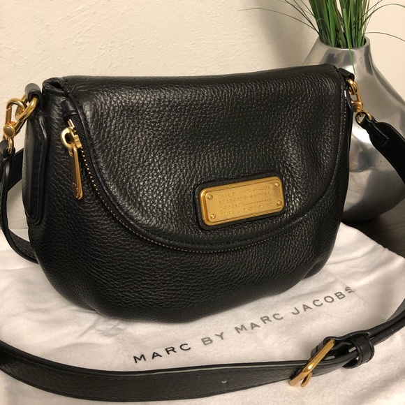 Marc By Marc Jacobs Handbags - ⛔️SOLD⛔️ Marc by Marc Jacobs Leather Crossbody Bag